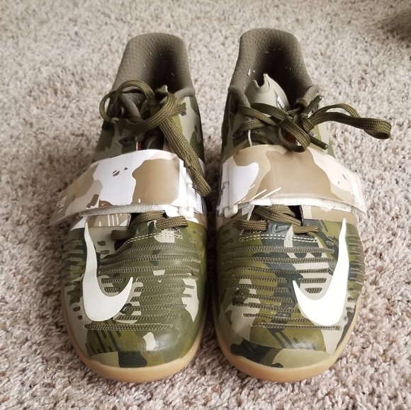 romaleos 3 camo